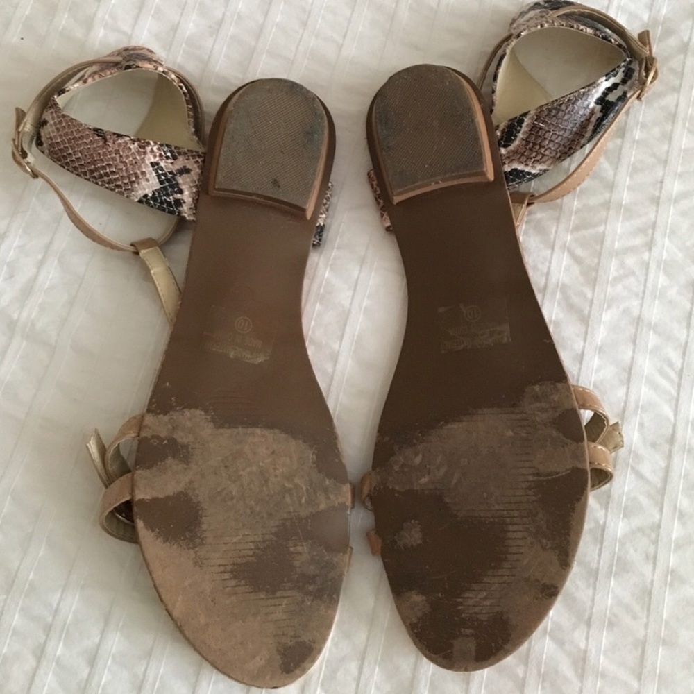 Nature Breeze Snake Print Sandals ZIP Closure 10 - Picture 3 of 4